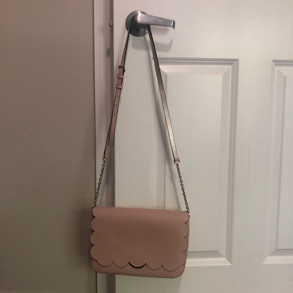 Kate Spade | Pink Scalloped Crossbody Purse